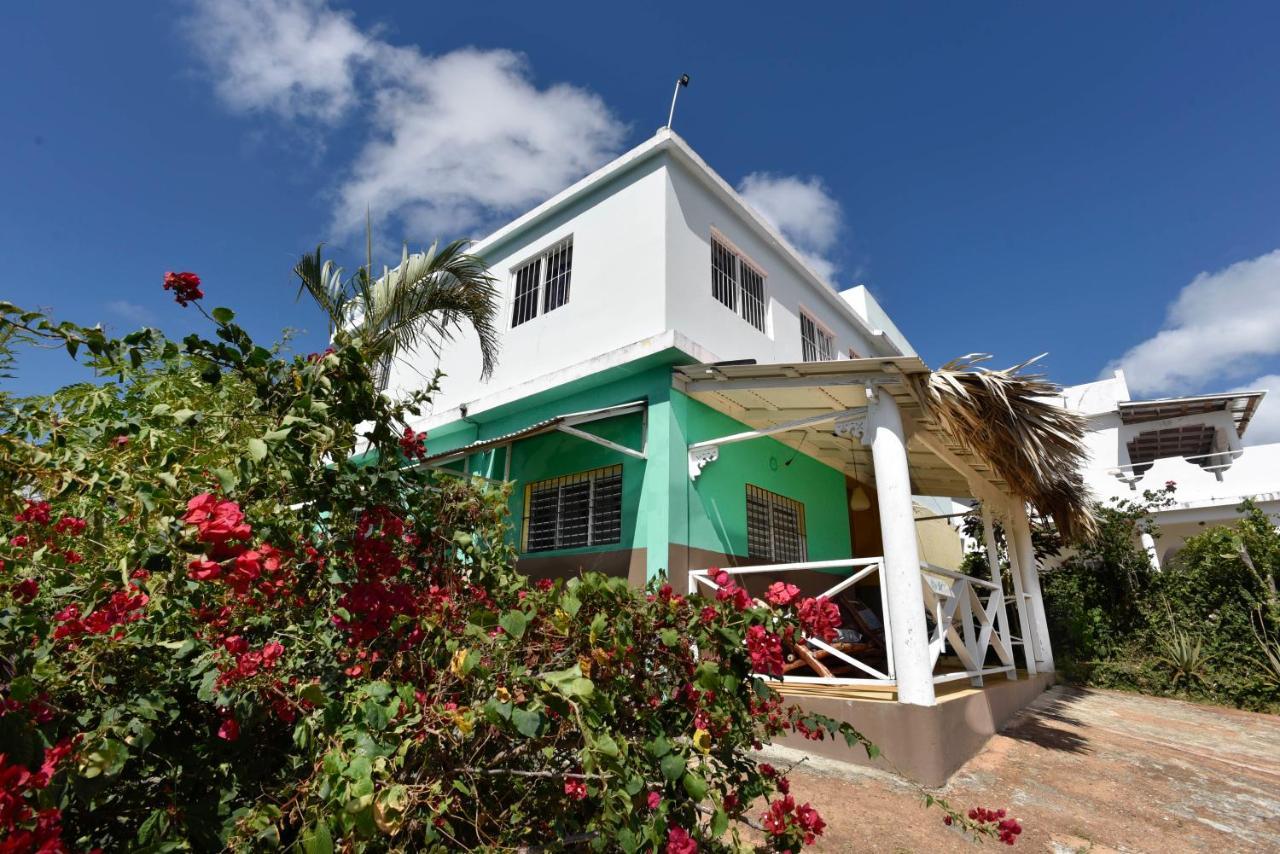 Las Mariposas Las Galeras Exterior photo